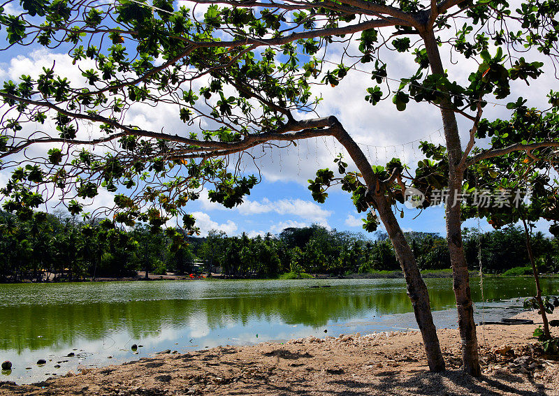 Buada Lagoon, Arenibek, 瑙鲁